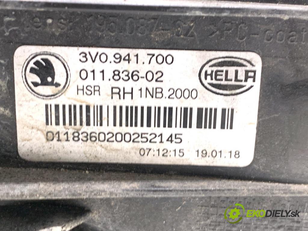 SKODA SUPERB III liftback 2018 110 kW 2.0 TDI 1968 hmlové svetlo, hmlovka pravý přední část 3V0941700