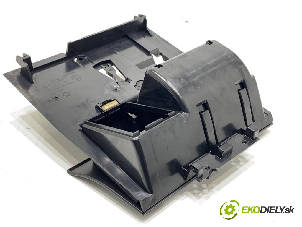 SKODA SUPERB III liftback 2018 110 kW 2.0 TDI 1968 Popolník 3V1857962A