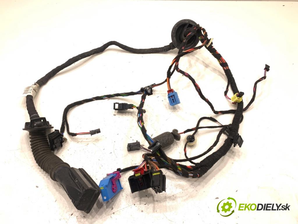 SKODA SUPERB III liftback 2018 110 kW 2.0 TDI 1968 káblovačka dveře přední část pravý 3V1971121AT