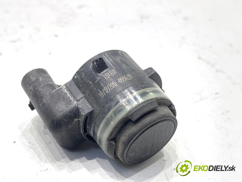 SKODA SUPERB III liftback 2018 110 kW 2.0 TDI 1968 Snímač PDC 5Q0919275C