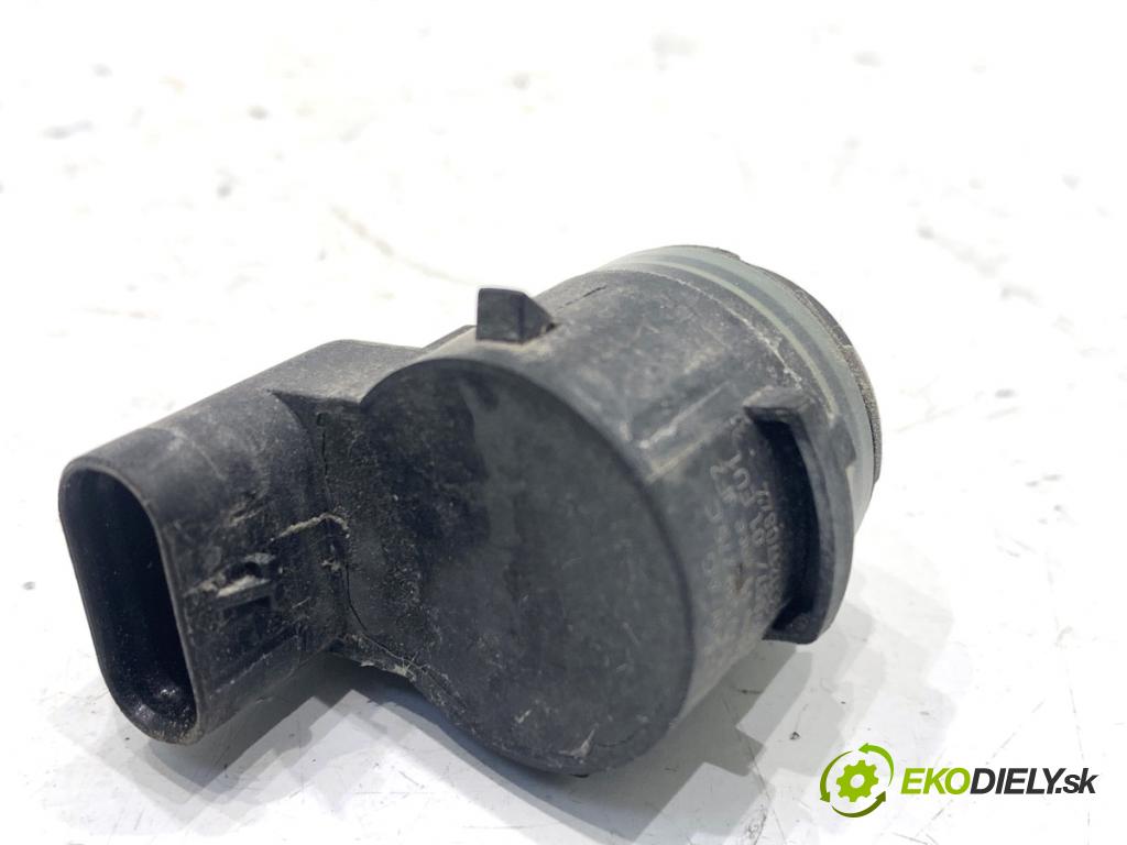 SKODA SUPERB III liftback 2018 110 kW 2.0 TDI 1968 Snímač PDC 5Q0919275C