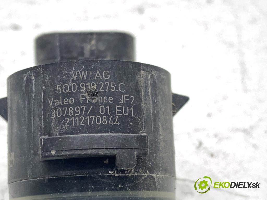 SKODA SUPERB III liftback 2018 110 kW 2.0 TDI 1968 snímač PDC 5Q0919275C