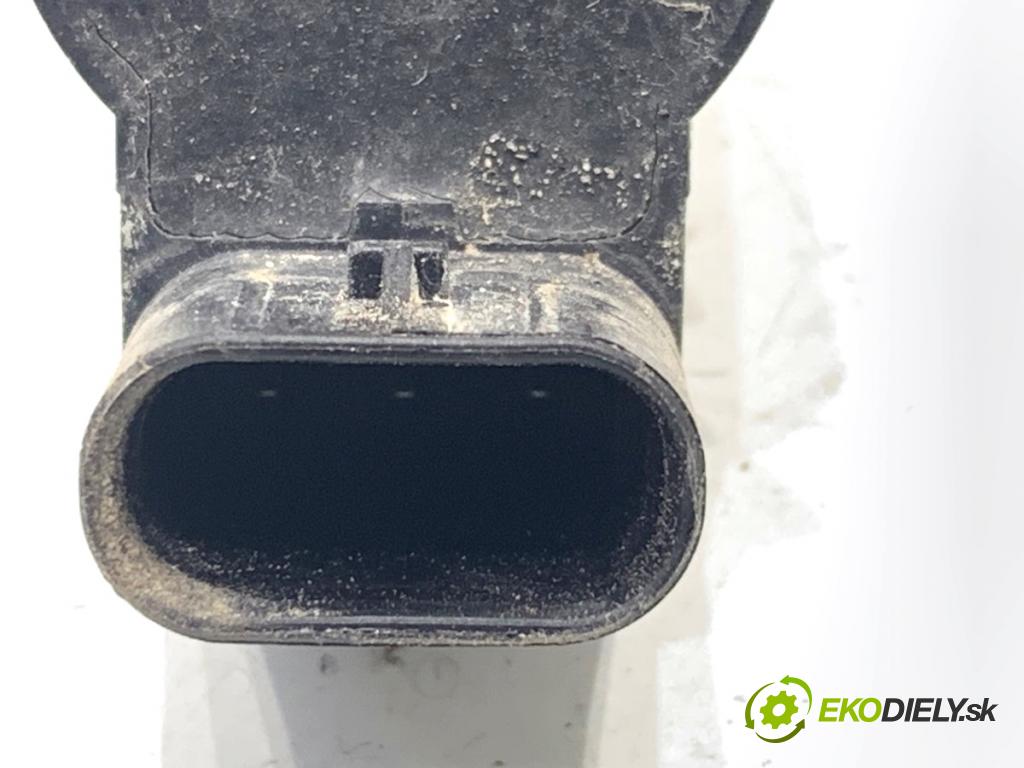 SKODA SUPERB III liftback 2018 110 kW 2.0 TDI 1968 Snímač PDC 5Q0919275C