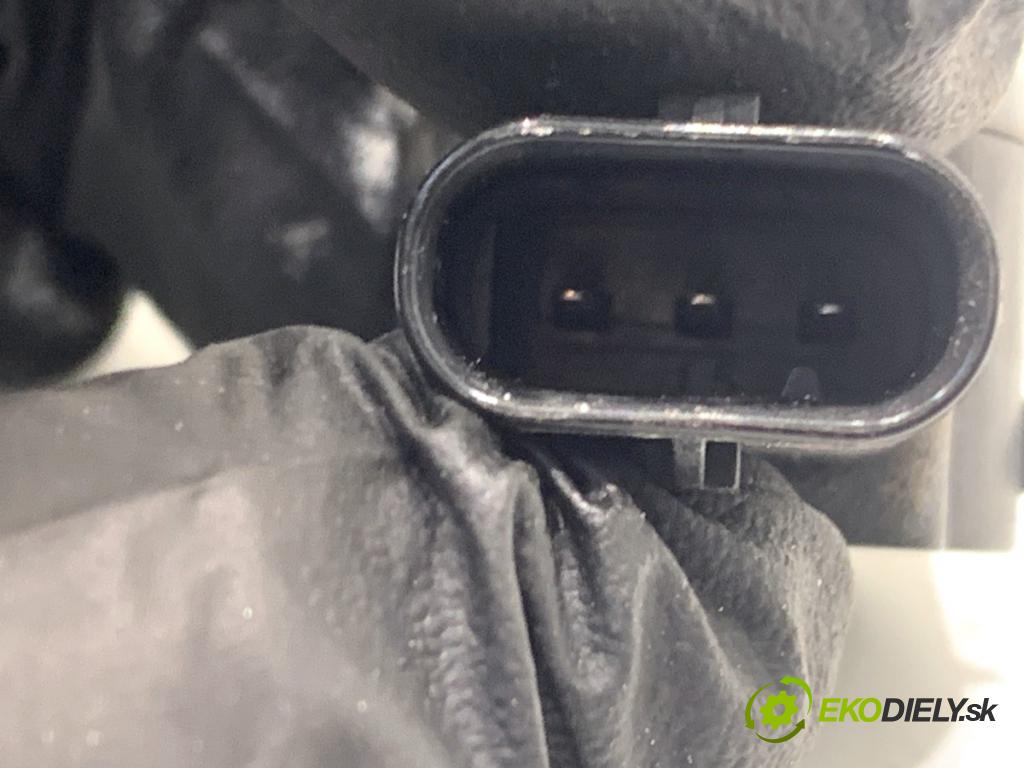 SKODA SUPERB III liftback 2018 110 kW 2.0 TDI 1968 Snímač PDC 5Q0919275B