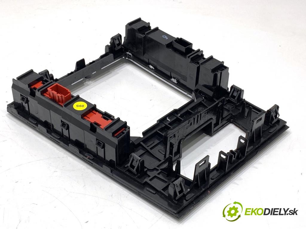 SKODA SUPERB III liftback 2018 110 kW 2.0 TDI 1968 kryt Rámček PÁKA: 3V1863212A