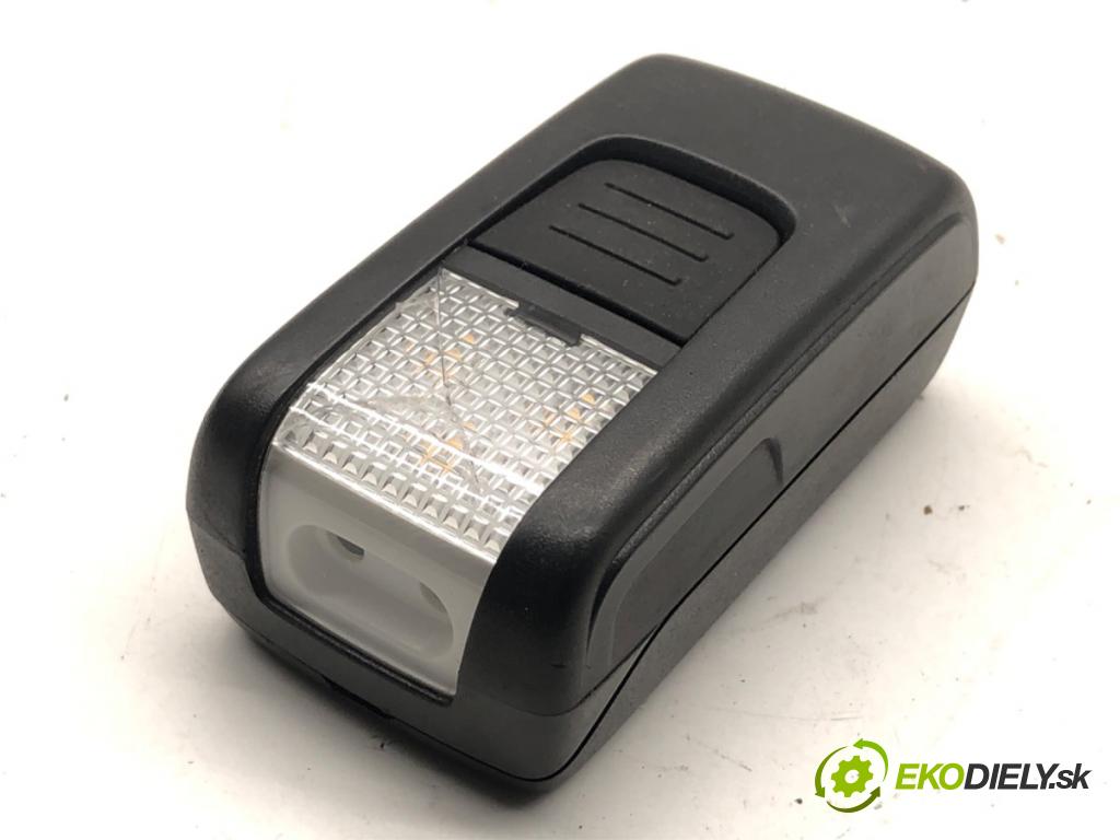 SKODA SUPERB III liftback 2018 110 kW 2.0 TDI 1968 SVÍTILNA: 