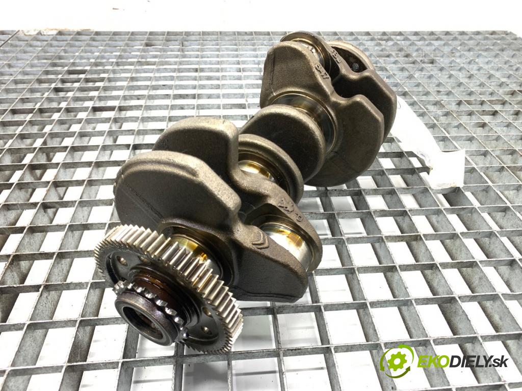 PEUGEOT 308 SW II Kombi 2016 81 kW 1.2 THP 110 1199 kardaň hřídel KORBOVÝ: HNZ (Blok motoru ostatní)