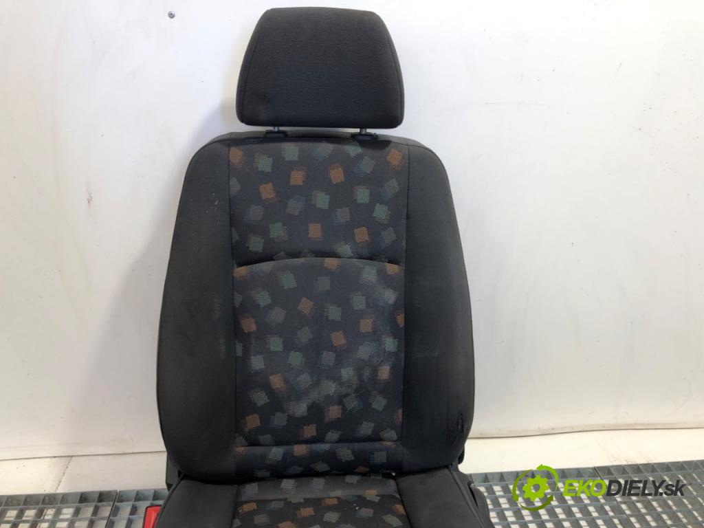 MERCEDES-BENZ W639 Skrzynia 2008 70 kW 109 CDI (639.601, 639.603, 639.605) 2148 Sedadlo ľavy predný