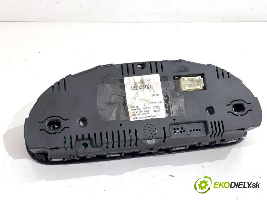 MERCEDES-BENZ W639 Skrzynia 2008 70 kW 109 CDI (639.601, 639.603, 639.605) 2148 prístrojovka A6394464321 (Přístrojová deska)