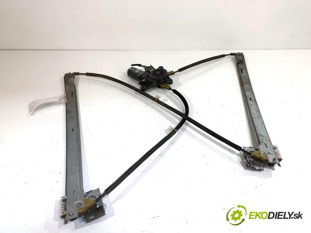 MERCEDES-BENZ W639 Skrzynia 2008 70 kW 109 CDI (639.601, 639.603, 639.605) 2148 mechanismus okna pravý přední část 0130821940