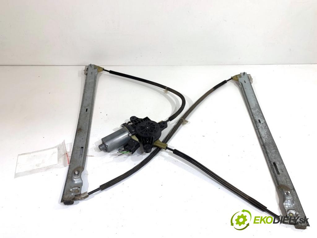MERCEDES-BENZ W639 Skrzynia 2008 70 kW 109 CDI (639.601, 639.603, 639.605) 2148 mechanismus okna levý přední část 0130821941