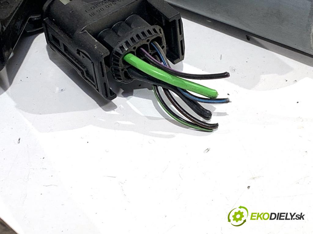 MERCEDES-BENZ W639 Skrzynia 2008 70 kW 109 CDI (639.601, 639.603, 639.605) 2148 mechanismus okna levý přední část 0130821941