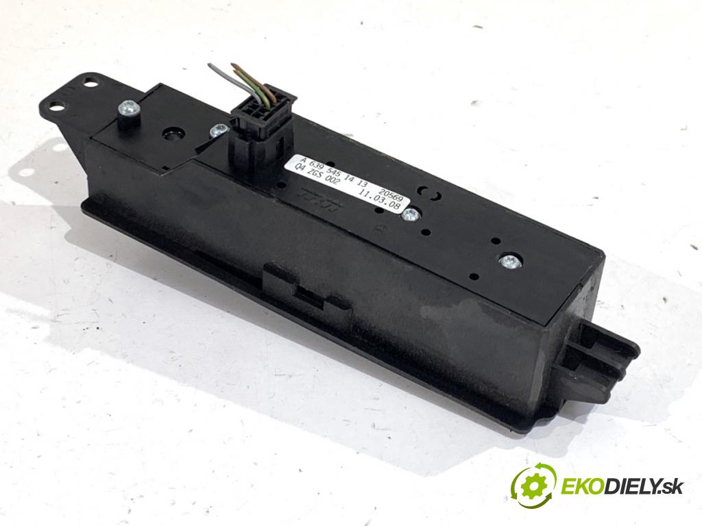 MERCEDES-BENZ W639 Skrzynia 2008 70 kW 109 CDI (639.601, 639.603, 639.605) 2148 přepínač oken A6395451413 (Páčky pod volantem)