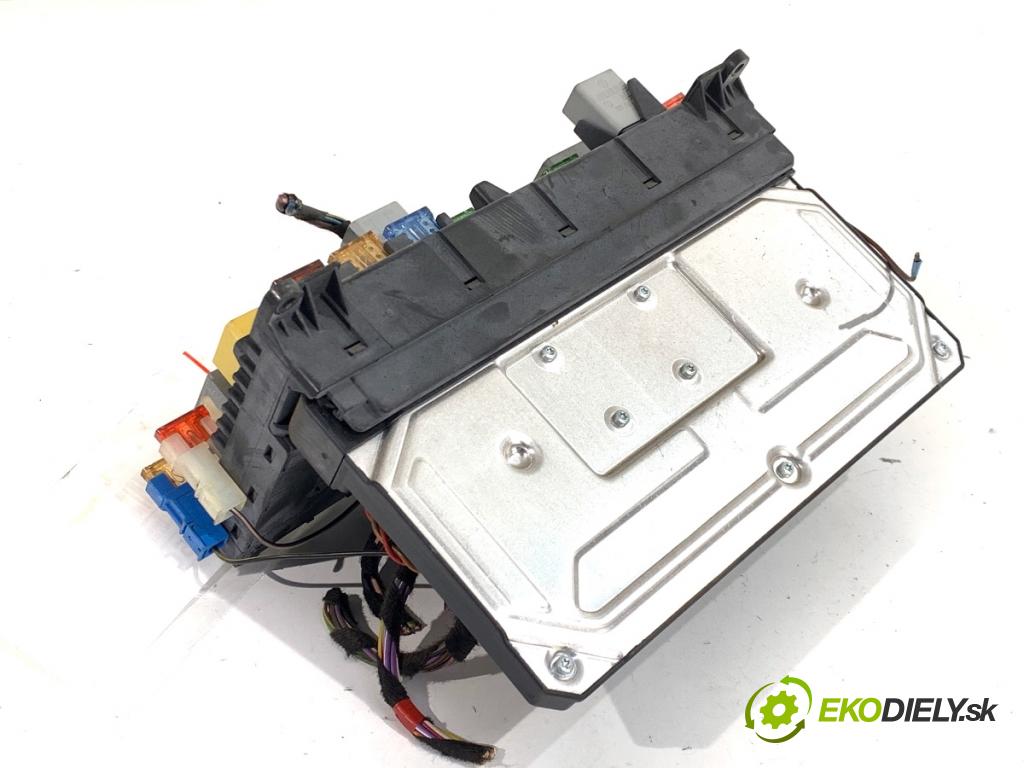 MERCEDES-BENZ W639 Skrzynia 2008 70 kW 109 CDI (639.601, 639.603, 639.605) 2148 Modul SAM 6395450201 (Elektrosúčasti ostatné)