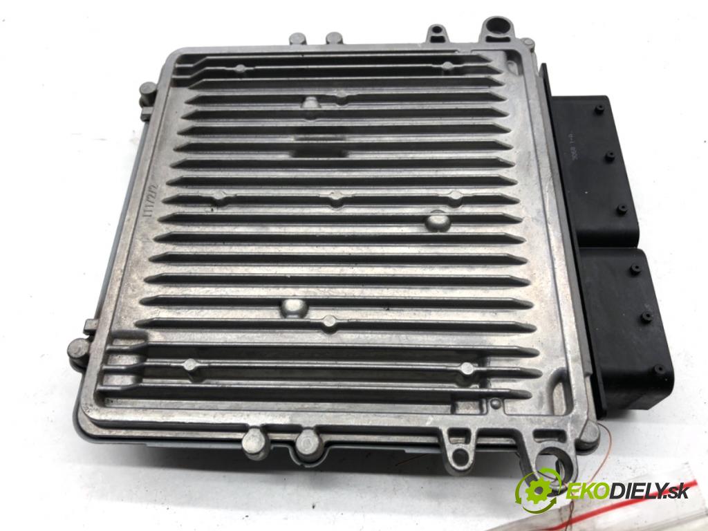 MERCEDES-BENZ W639 Skrzynia 2008 70 kW 109 CDI (639.601, 639.603, 639.605) 2148 riadiaca jednotka Motor A6461506972 (Riadiaca jednotka)