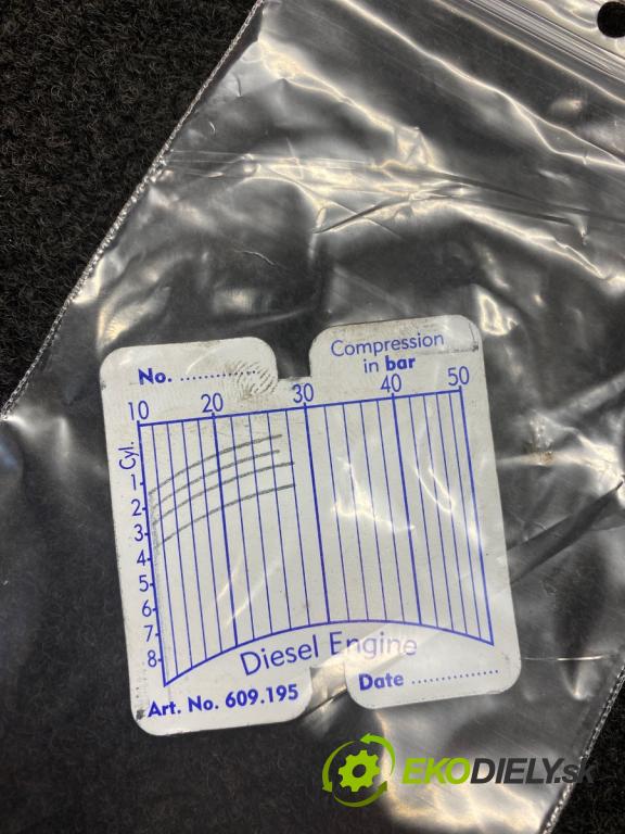 VW GOLF VII Kombi 2015 110 kW 2.0 TDI 1968 motor CRL (Motor)