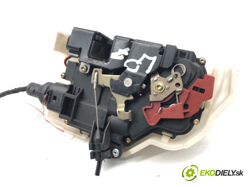 VW TOURAN nadwozie wielkoprzestrzenne (MPV) 2003 85 kW 1.6 FSI 1598 zámok Dvere ľavy predný