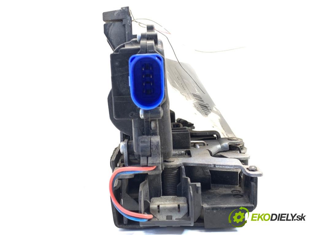 SKODA FABIA II liftback 2007 63 kW 1.4 LPG 1390 zámok Dvere ľavy predný 3B1837015AR