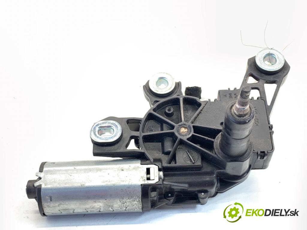 SKODA FABIA II liftback 2007 63 kW 1.4 LPG 1390 Motor stieračov zad 5J7955711