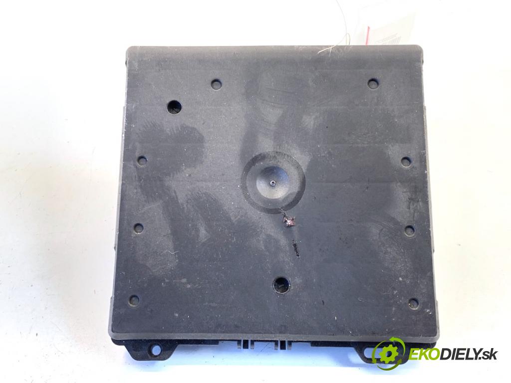 SKODA FABIA II liftback 2007 63 kW 1.4 LPG 1390 Modul komfortu 6Q1937049F (Modul komfortu)