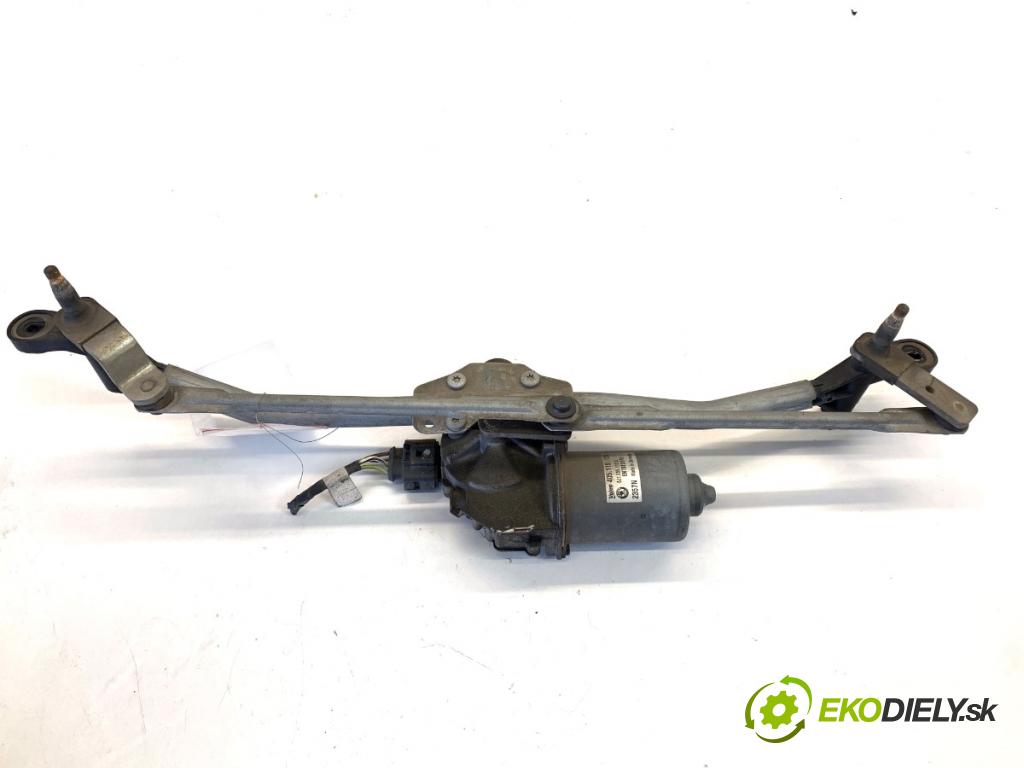 SKODA FABIA II liftback 2007 63 kW 1.4 LPG 1390 mechanismus stěračů přední část 5J1955113B (Motorek stěračů přední)