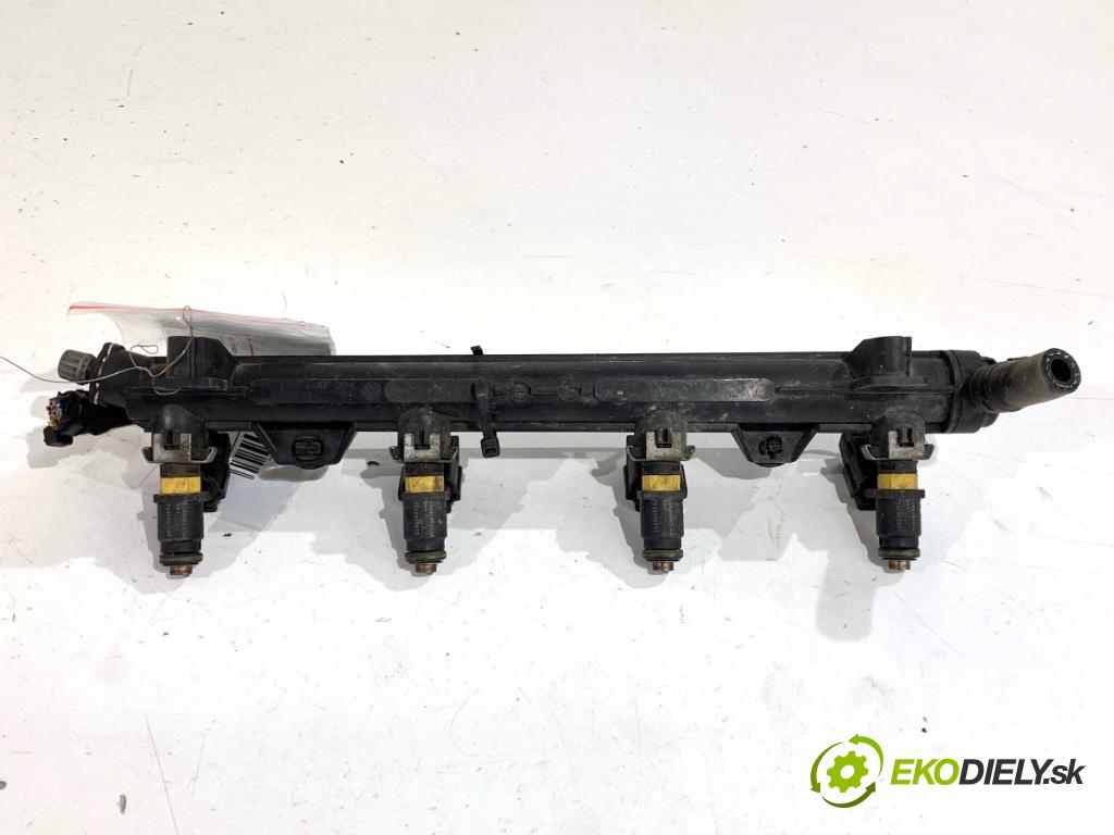 SKODA FABIA II liftback 2007 63 kW 1.4 LPG 1390 Lišta vstrekovacia 036133319BT (Vstrekovacia lišta)