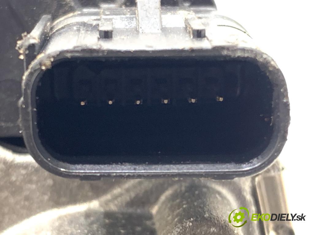 OPEL ZAFIRA C nadwozie wielkoprzestrzenne (MPV) 2014 100 kW 1.6 CDTI (75) 1598 škrtíci klapka 55570009DB (Škrticí klapka)