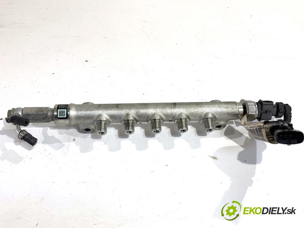 OPEL ZAFIRA C nadwozie wielkoprzestrzenne (MPV) 2014 100 kW 1.6 CDTI (75) 1598 Lišta vstrekovacia 55570022 (Vstrekovacia lišta)