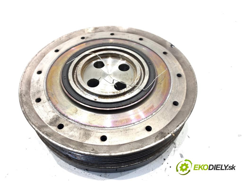 OPEL ZAFIRA C nadwozie wielkoprzestrzenne (MPV) 2014 100 kW 1.6 CDTI (75) 1598 koleso kolesová hriadeľa  (Remenica)