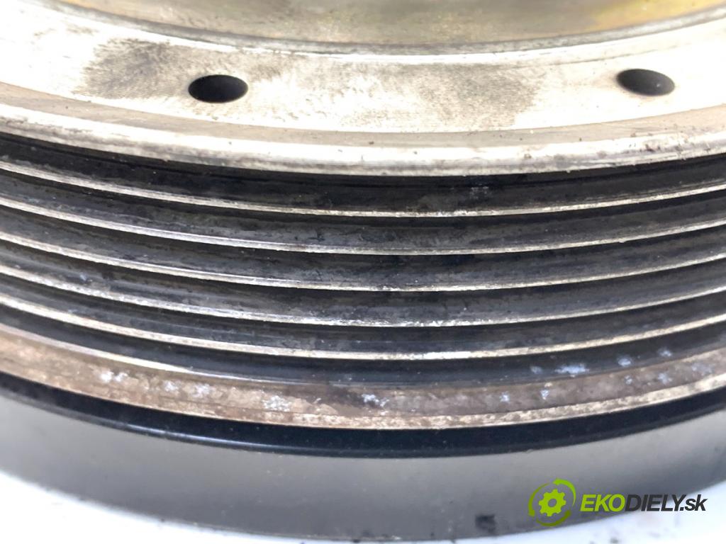 OPEL ZAFIRA C nadwozie wielkoprzestrzenne (MPV) 2014 100 kW 1.6 CDTI (75) 1598 koleso kolesová hriadeľa  (Remenica)