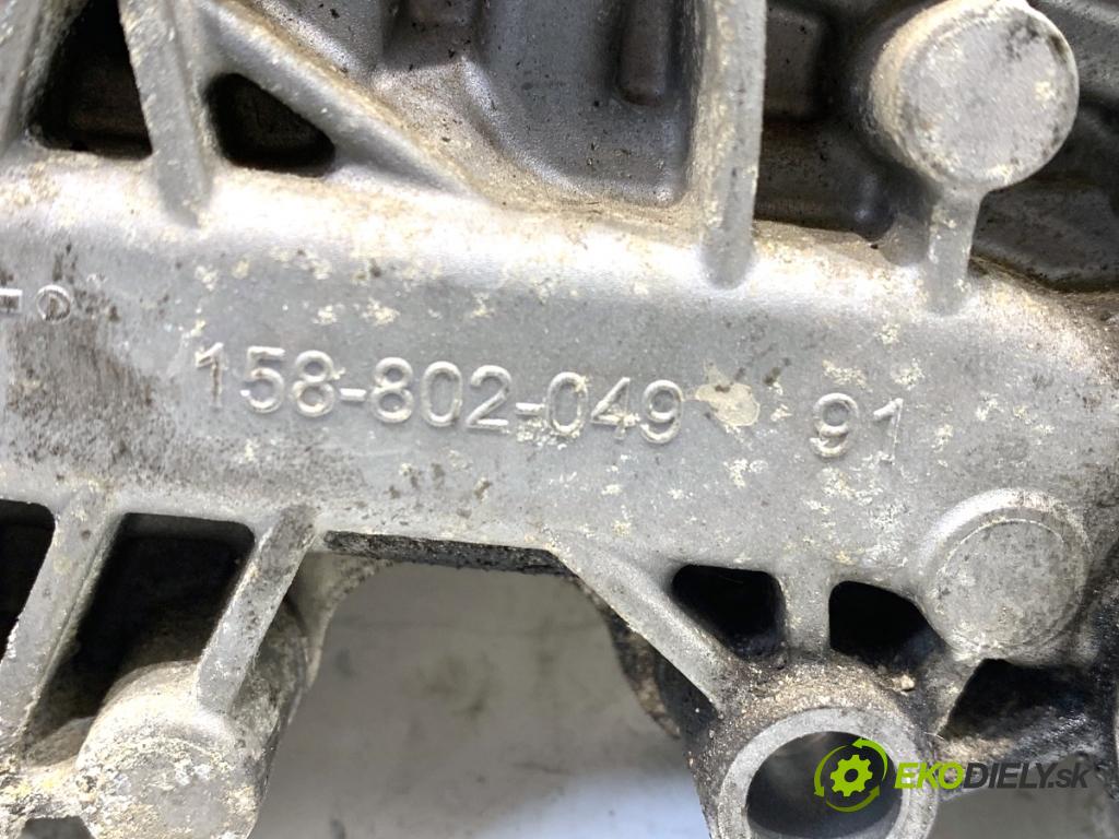 OPEL ZAFIRA C nadwozie wielkoprzestrzenne (MPV) 2014 100 kW 1.6 CDTI (75) 1598 chladič oleje