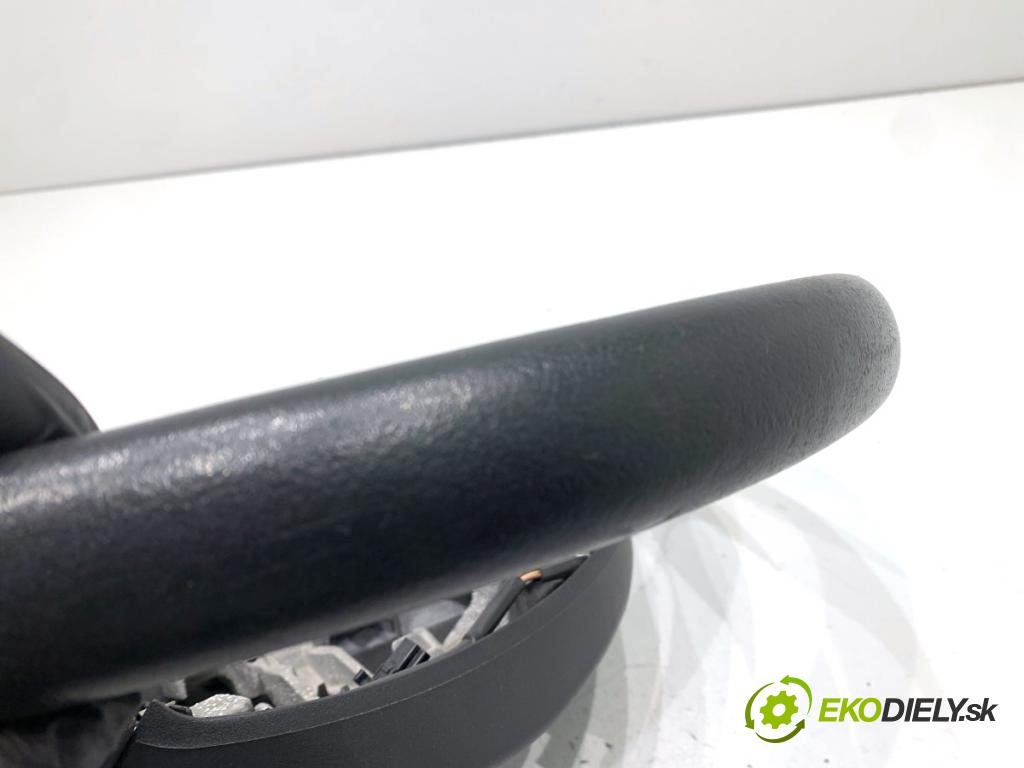 RENAULT MEGANE III liftback 2009 74 kW 1.6 16V (BZ0H) 1598 volant 484300001R (Volant)