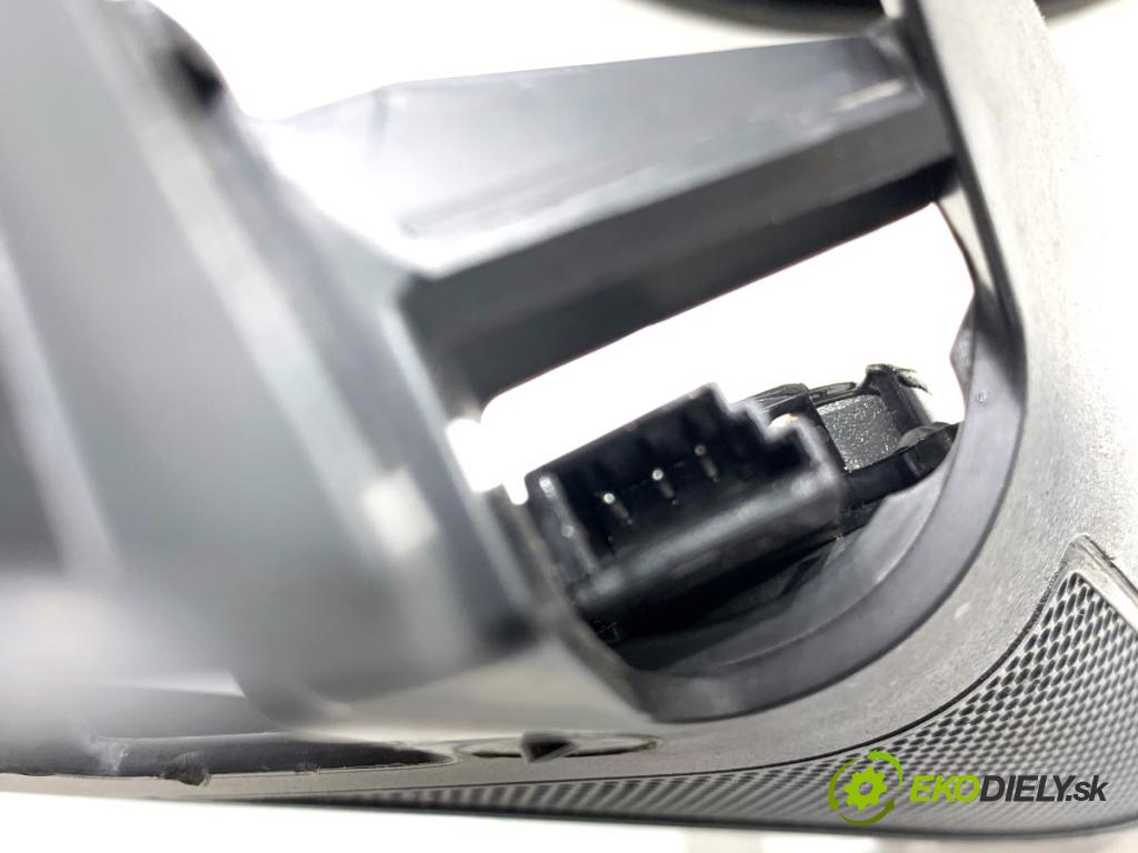 SKODA SUPERB III liftback 2018 110 kW 2.0 TDI 1968 reproduktory 3V0035411A