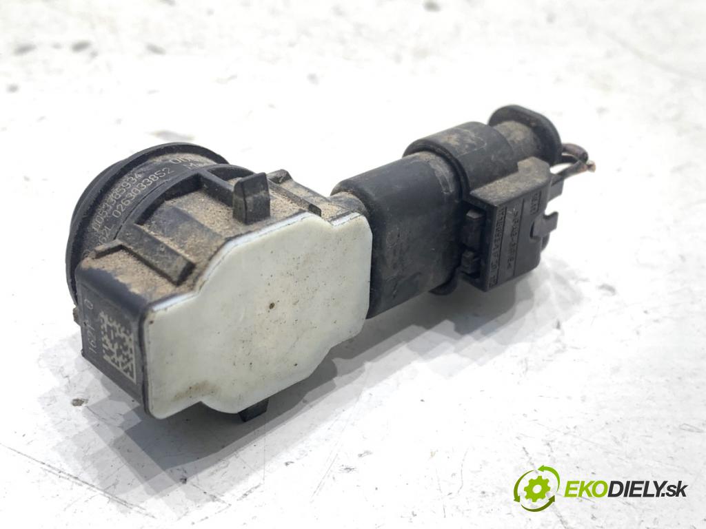 PEUGEOT BOXER II Skrzynia 2022 103 kW 2.2 BlueHDi 140 2179 Snímač PDC 0263033852