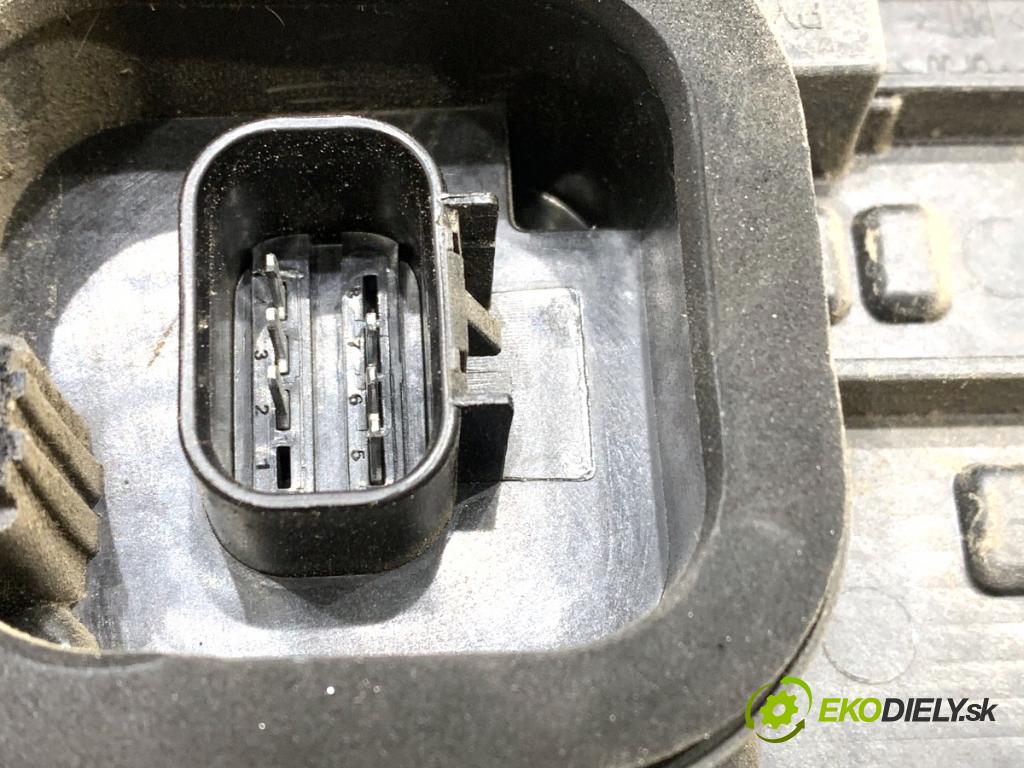 PEUGEOT BOXER II Skrzynia 2022 103 kW 2.2 BlueHDi 140 2179 světlo pravý zadní část 20610751