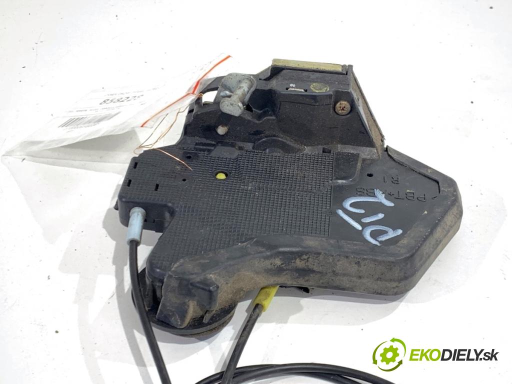 TOYOTA COROLLA E12 nadwozie wielkoprzestrzenne (MPV) 2002 66 kW 2.0 D-4D (CDE120_) 1995 zámok Dvere pravy predný