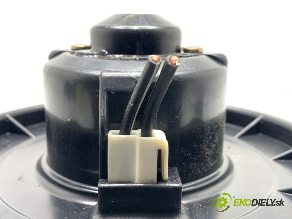 TOYOTA COROLLA E12 nadwozie wielkoprzestrzenne (MPV) 2002 66 kW 2.0 D-4D (CDE120_) 1995 ventilátor kúrenia