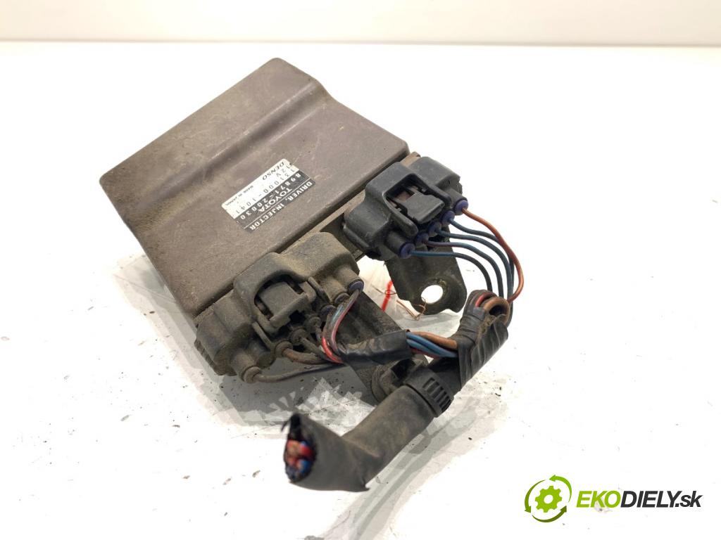 TOYOTA COROLLA E12 nadwozie wielkoprzestrzenne (MPV) 2002 66 kW 2.0 D-4D (CDE120_) 1995 modul VSTŘIKOVAČE: 89871-20030