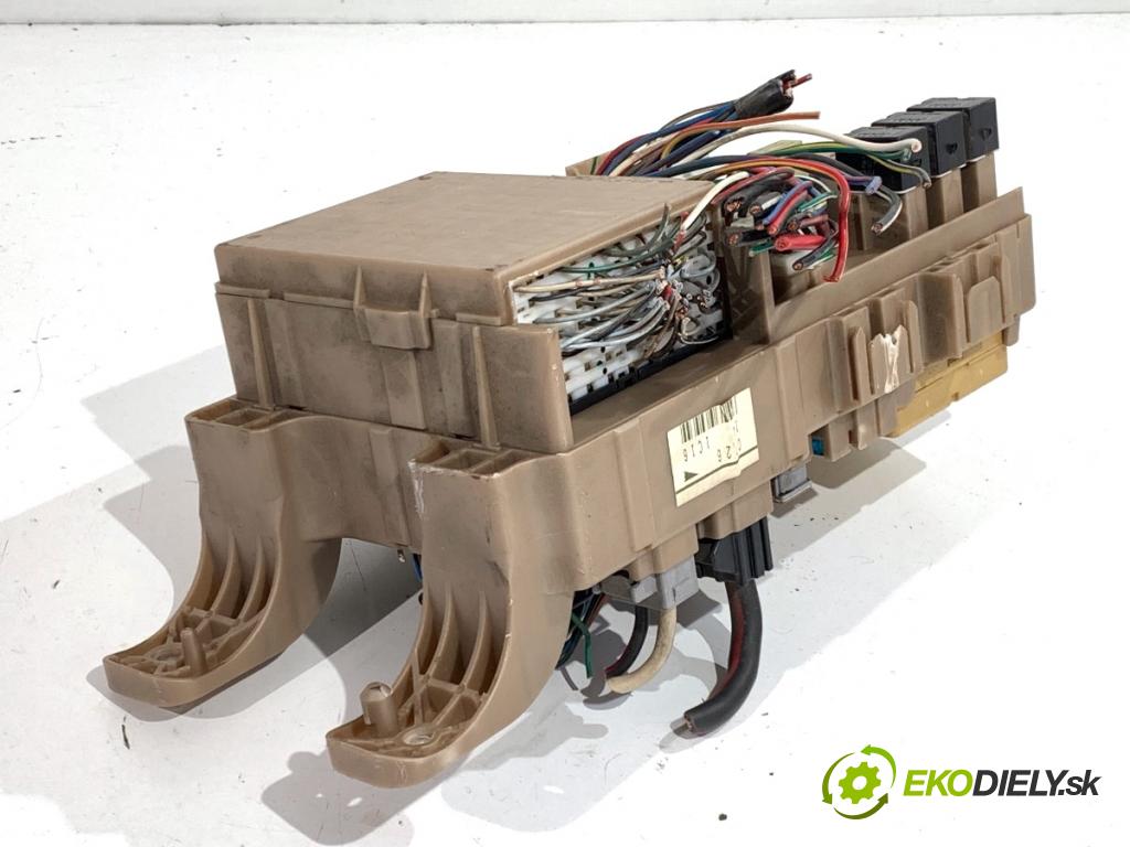 TOYOTA COROLLA E12 nadwozie wielkoprzestrzenne (MPV) 2002 66 kW 2.0 D-4D (CDE120_) 1995 modul BSI 83800-13150 (Pojistková skříňka)