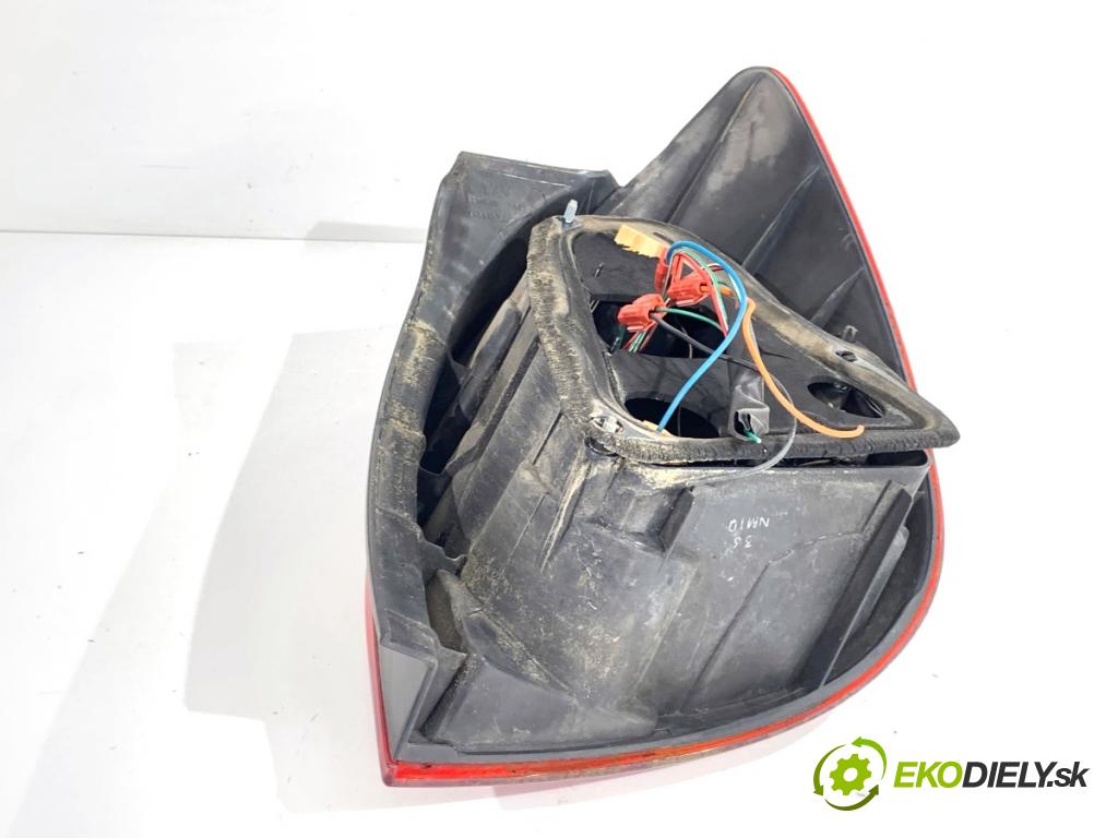 TOYOTA COROLLA E12 nadwozie wielkoprzestrzenne (MPV) 2002 66 kW 2.0 D-4D (CDE120_) 1995 Svetlo ľavy zad