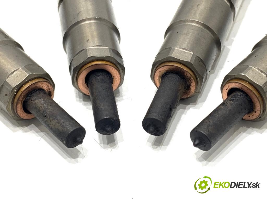 VW GOLF VII Kombi 2015 110 kW 2.0 TDI 1968 Vstrekovacie ventily 04L130277AC