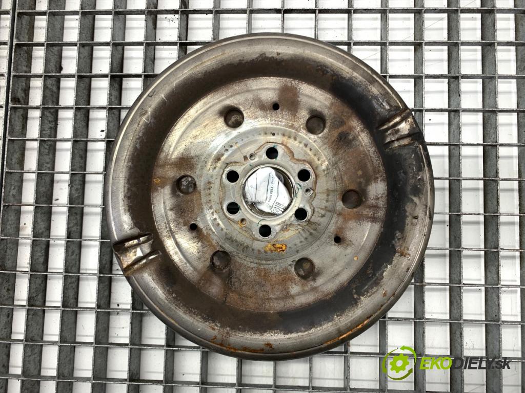 VW GOLF VII Kombi 2015 110 kW 2.0 TDI 1968 koleso dvojhmota 04L105266C