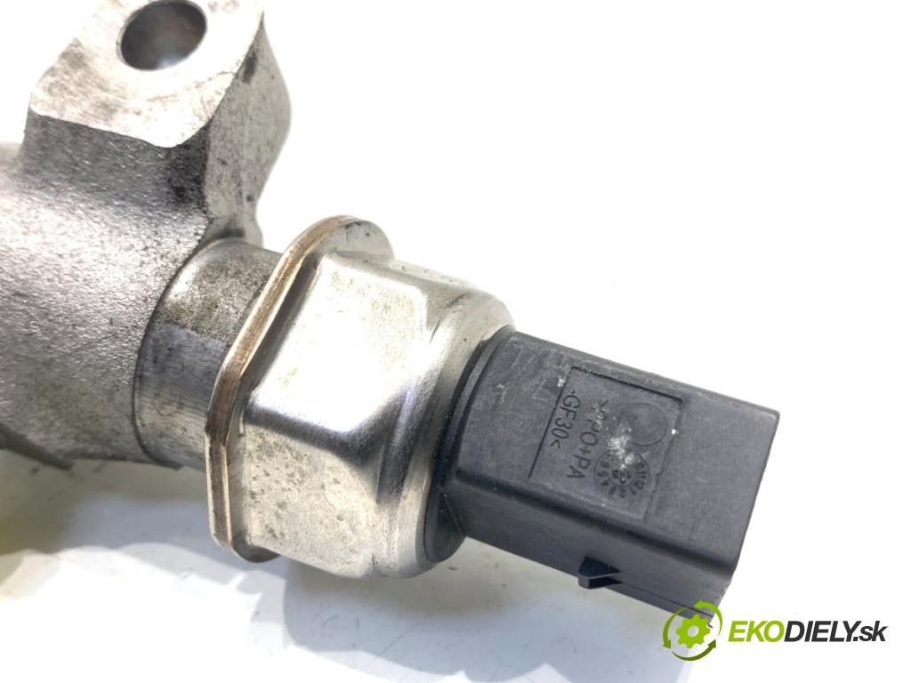 VW GOLF VII Kombi 2015 110 kW 2.0 TDI 1968 Lišta 04L089D