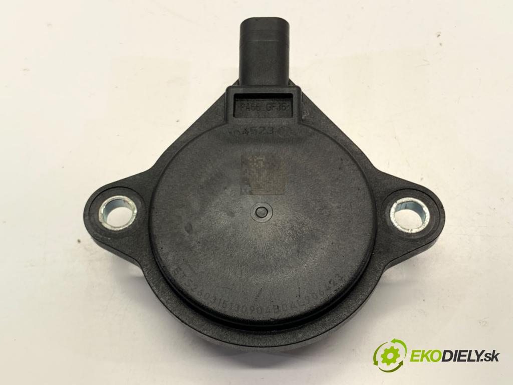 VW GOLF VII Kombi 2015 110 kW 2.0 TDI 1968 Snímač variabilný fázy 04L906423 (Snímač)