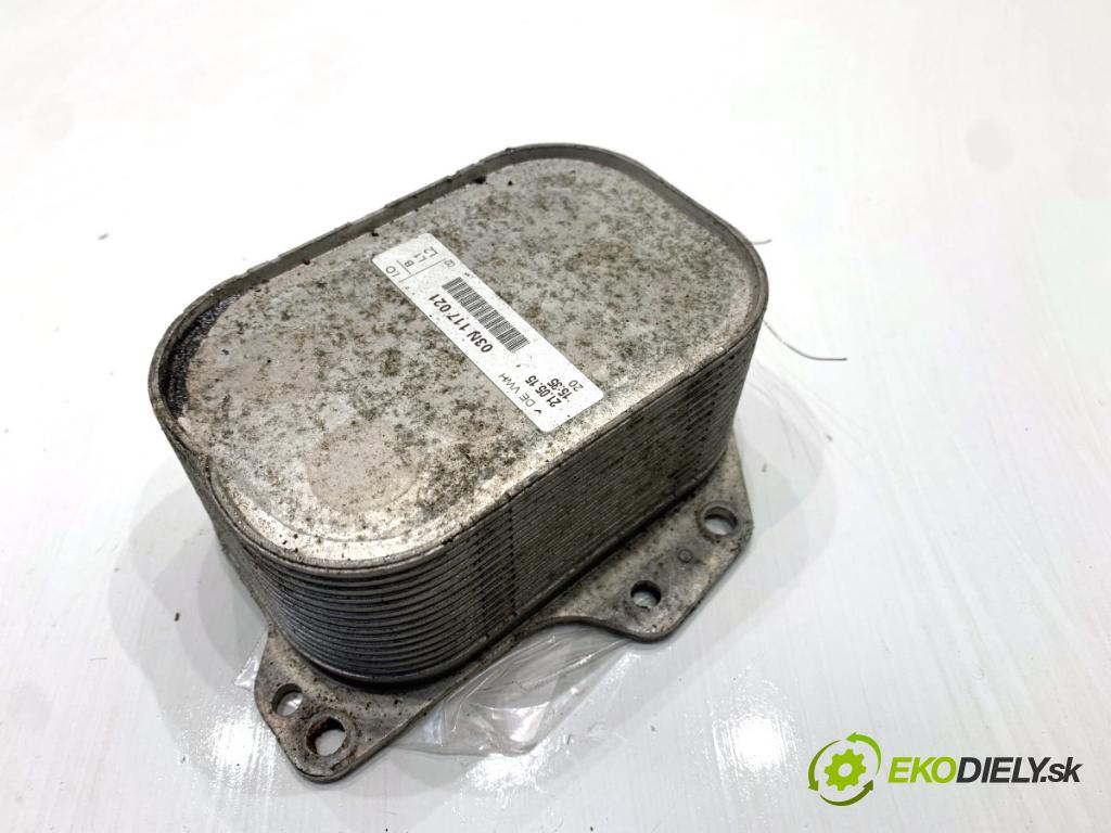 VW GOLF VII Kombi 2015 110 kW 2.0 TDI 1968 chladič oleje 04L131512