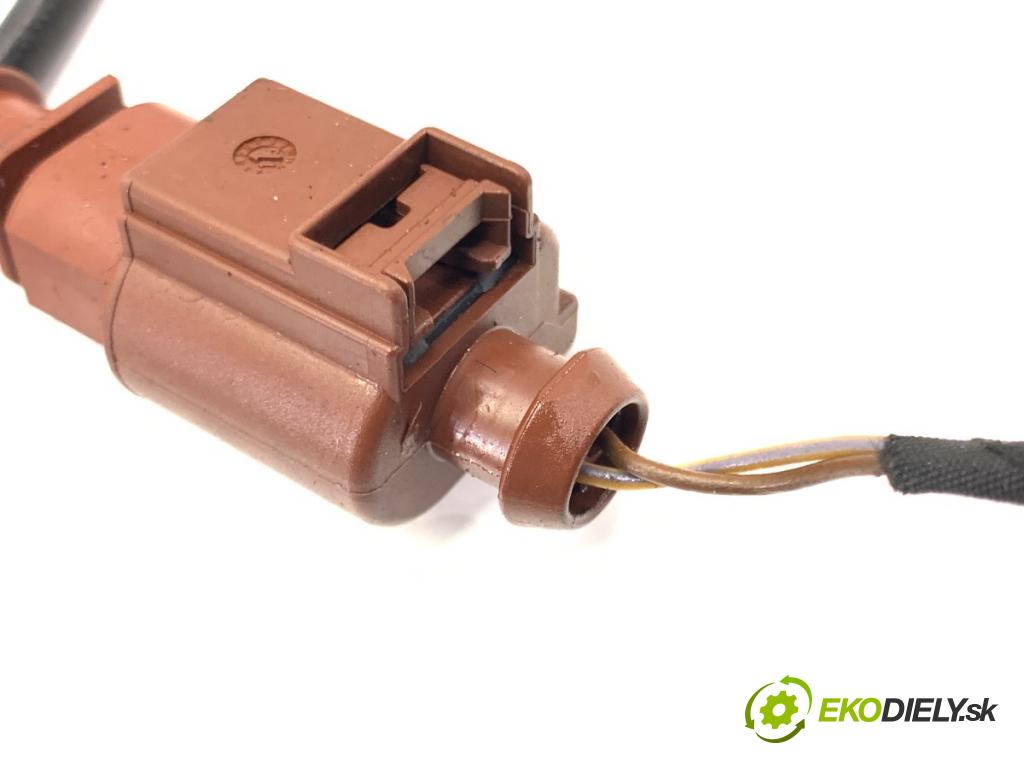 VW GOLF VII Kombi 2015 110 kW 2.0 TDI 1968 Snímač teploty spalín 04L906088DB (Snímač)