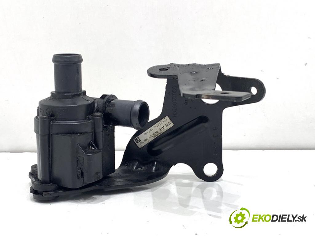 VW GOLF VII Kombi 2015 110 kW 2.0 TDI 1968 DALŠÍ: pumpa vody 5Q0121599AM (Vodní pumpa)