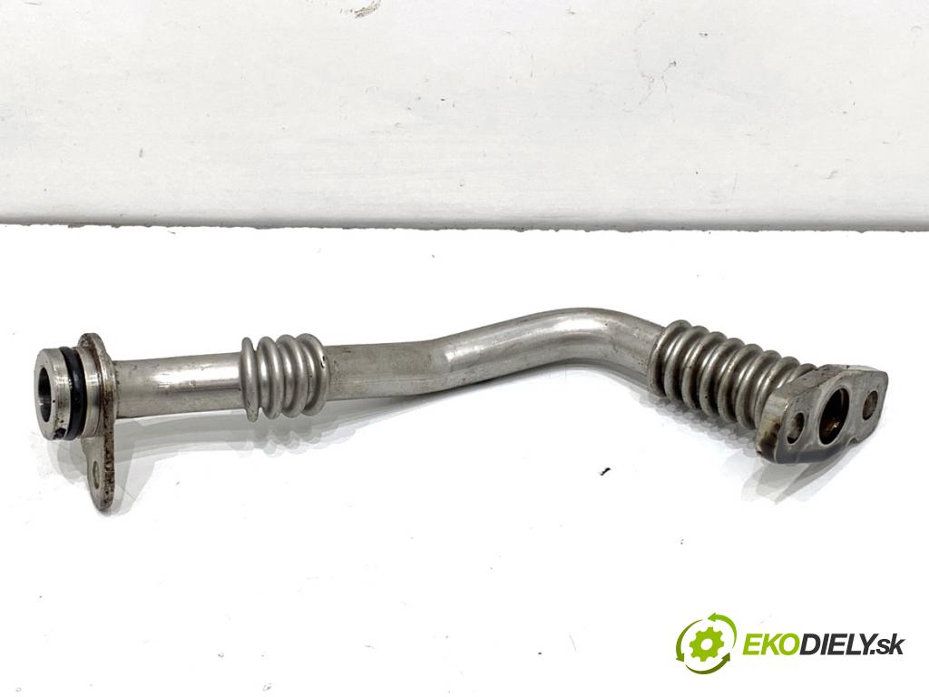 VW GOLF VII Kombi 2015 110 kW 2.0 TDI 1968 rúrka turba 04L145736E (Hadica turbodúchadla)