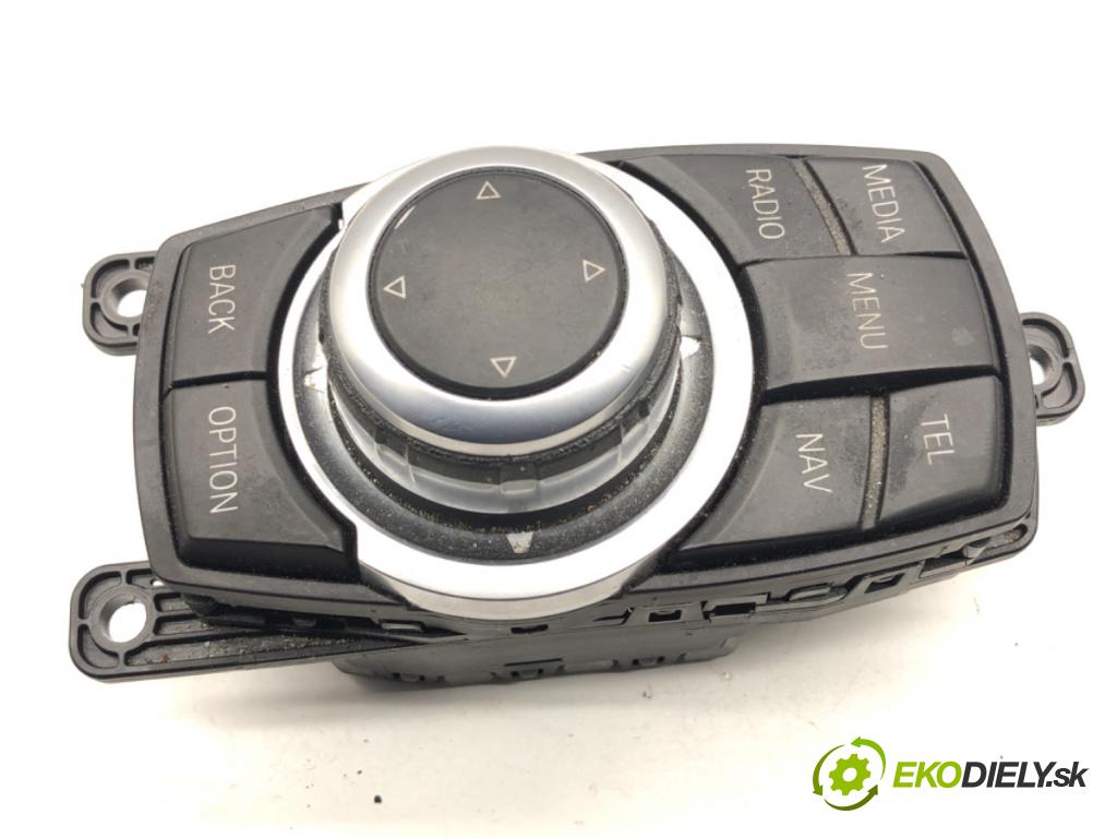 BMW F25 SUV 2013 190 kW xDrive 30 d 2993 Prepínač násada, držadlo IDRIVE 9267955