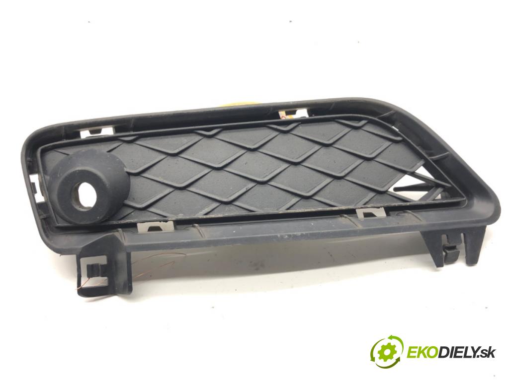 BMW F25 SUV 2013 190 kW xDrive 30 d 2993 Mriežky nárazníka ľavy predný 7249595